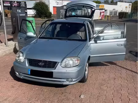 Hyundai Accent 1.5 CRDi 82