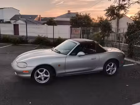 Mazda MX5 1.8 140