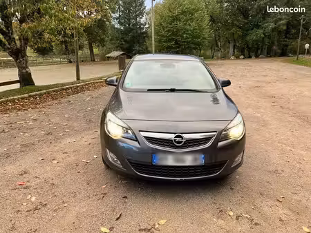 Opel Astra 1.4 100