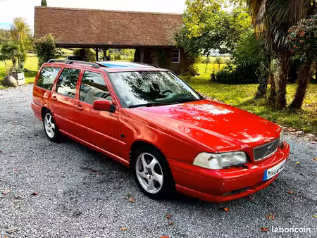 Volvo V70 T5