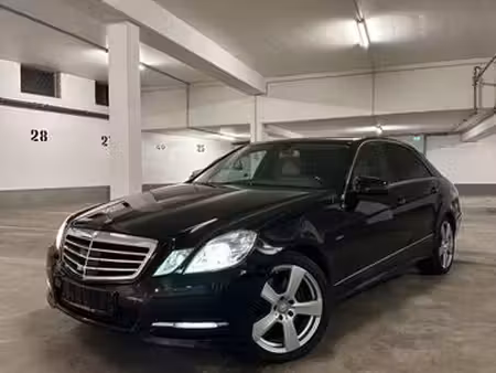 Mercedes-Benz Classe E E 250 2.1 150 Avantgarde 4Matic