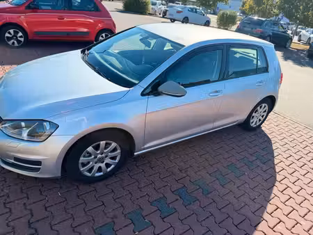 Volkswagen Golf 1.6 TDI 105