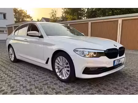 BMW Série 5 530e 2.0 252