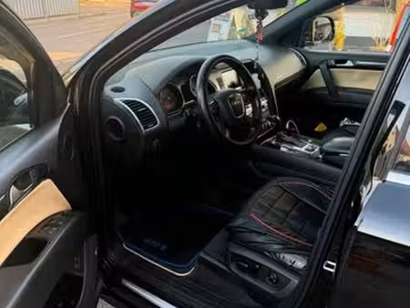 Audi Q7 quattro
