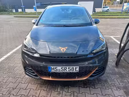 Cupra Born 204
