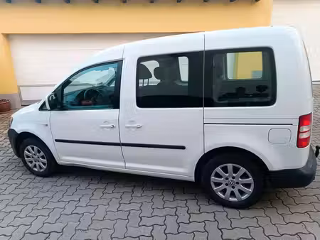 Volkswagen Caddy 1.6 TDI 102