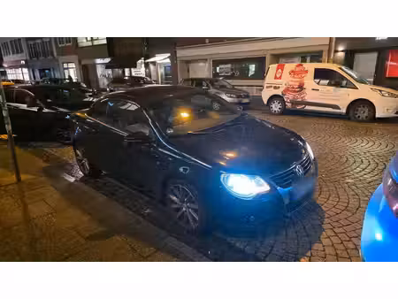 Volkswagen EOS 2.0 FSI 150
