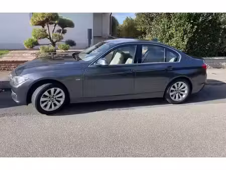 BMW Série 3 320d 2.0 184 Modern xDrive