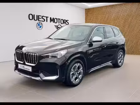 BMW iX1 