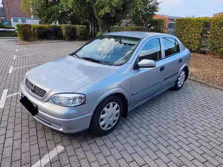 Opel Astra 1.6