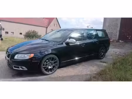 Volvo V70 D3 2.0 163 Black Edition