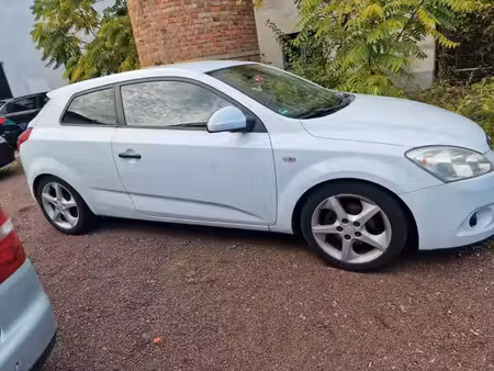 Kia Ceed 1.6 126 EX