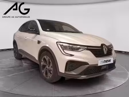 Renault Arkana E-Tech 1.6 145 RS Line