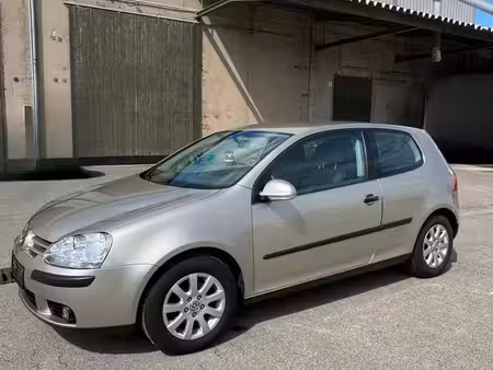 Volkswagen Golf 1.4 FSI 90