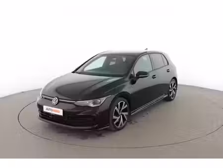 Volkswagen Golf 2.0 TDI 140