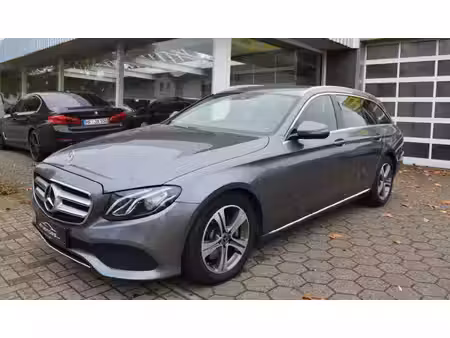 Mercedes-Benz Classe E E 220 2.0 194 Avantgarde 4Matic