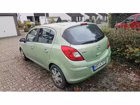 Opel Corsa 1.4 90