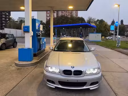 BMW Série 3 318i 1.9 118
