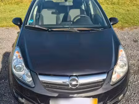 Opel Corsa 1.2 80