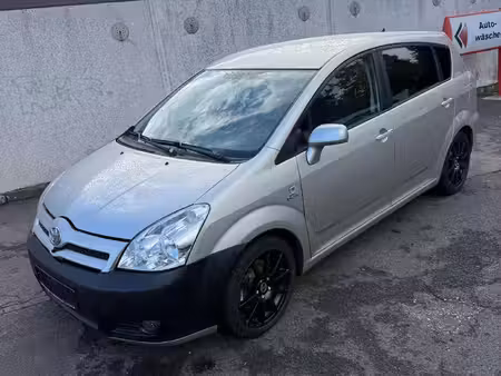 Toyota Corolla 2.2 177 Sol