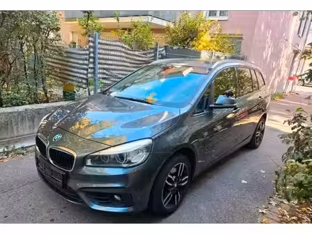BMW Série 2 220i 2.0 192