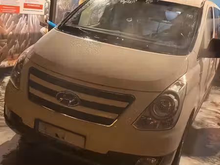 Hyundai H1 