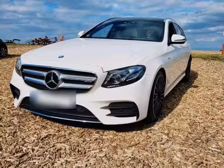 Mercedes-Benz Classe E E 220 AMG Line 4Matic