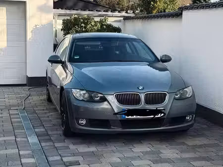 BMW Série 3 325i 218