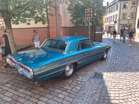 Ford Thunderbird 