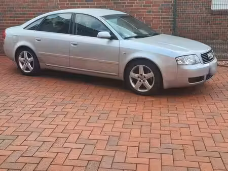 Audi A6 V6 2.4 170
