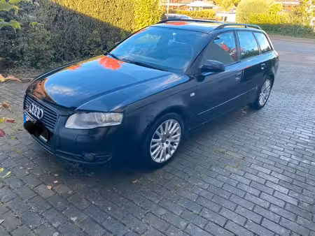 Audi A4 V6 2.7 TDI 180 S line