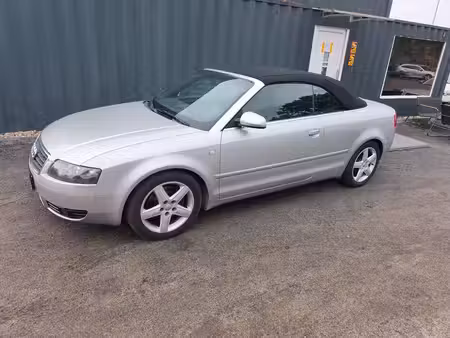 Audi A4 V6 2.4 170