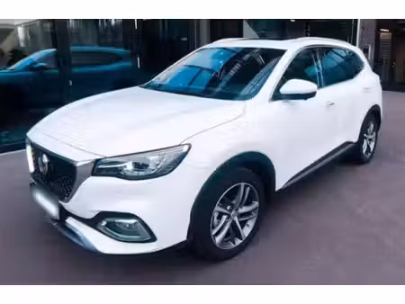 MG HS Luxury