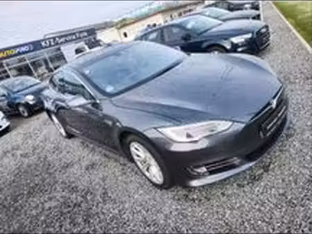 Tesla Model S 75 332