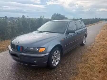 BMW Série 3 318i 1.8 150
