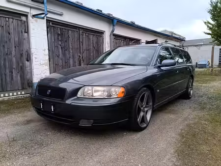 Volvo V70 T5