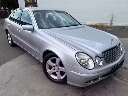 Mercedes-Benz Classe E E 200 2.1 CDI 122