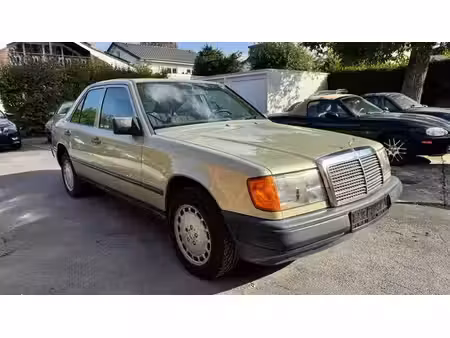 Mercedes-Benz Classe E E 260