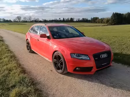Audi A4 2.0 TDI 170 S line quattro