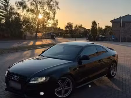 Audi A5 V6 2.7 TDI 190