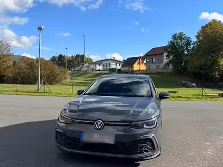 Volkswagen Golf GTI 2.0 245