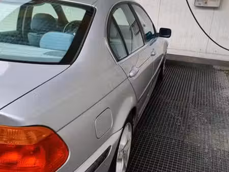 BMW Série 3 320i 2.0 150