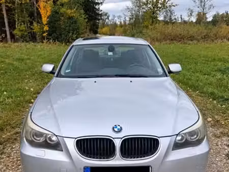 BMW Série 5 520i 2.2 170