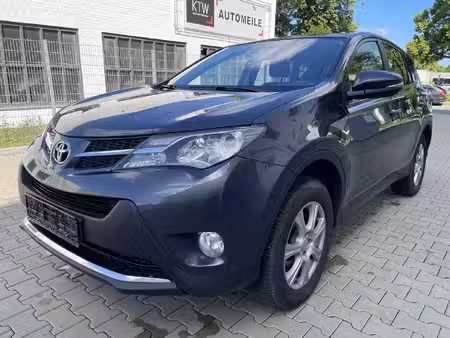 Toyota RAV4 2.2 D-4D 150 Executive 4x4