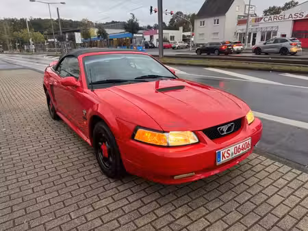 Ford Mustang 