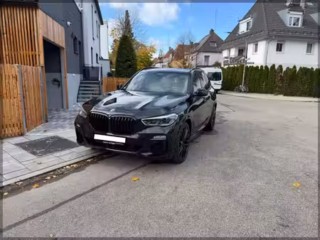 BMW X5 M50d 3.0 381