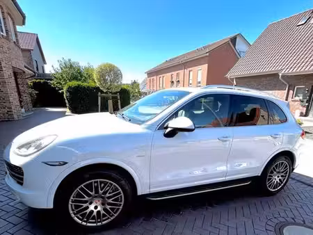 Porsche Cayenne V6 3.2 TDI 245 Platinum 4x4