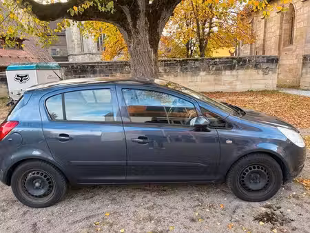Opel Corsa 1.2 80