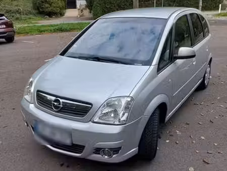 Opel Meriva 1.8 125 Cosmo