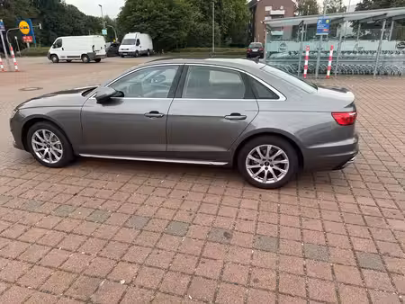 Audi A4 40 TDI 2.0 TDI 150